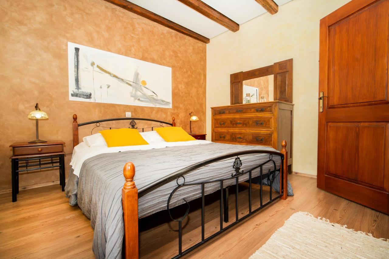 House Luce Villa Krapan Luaran gambar