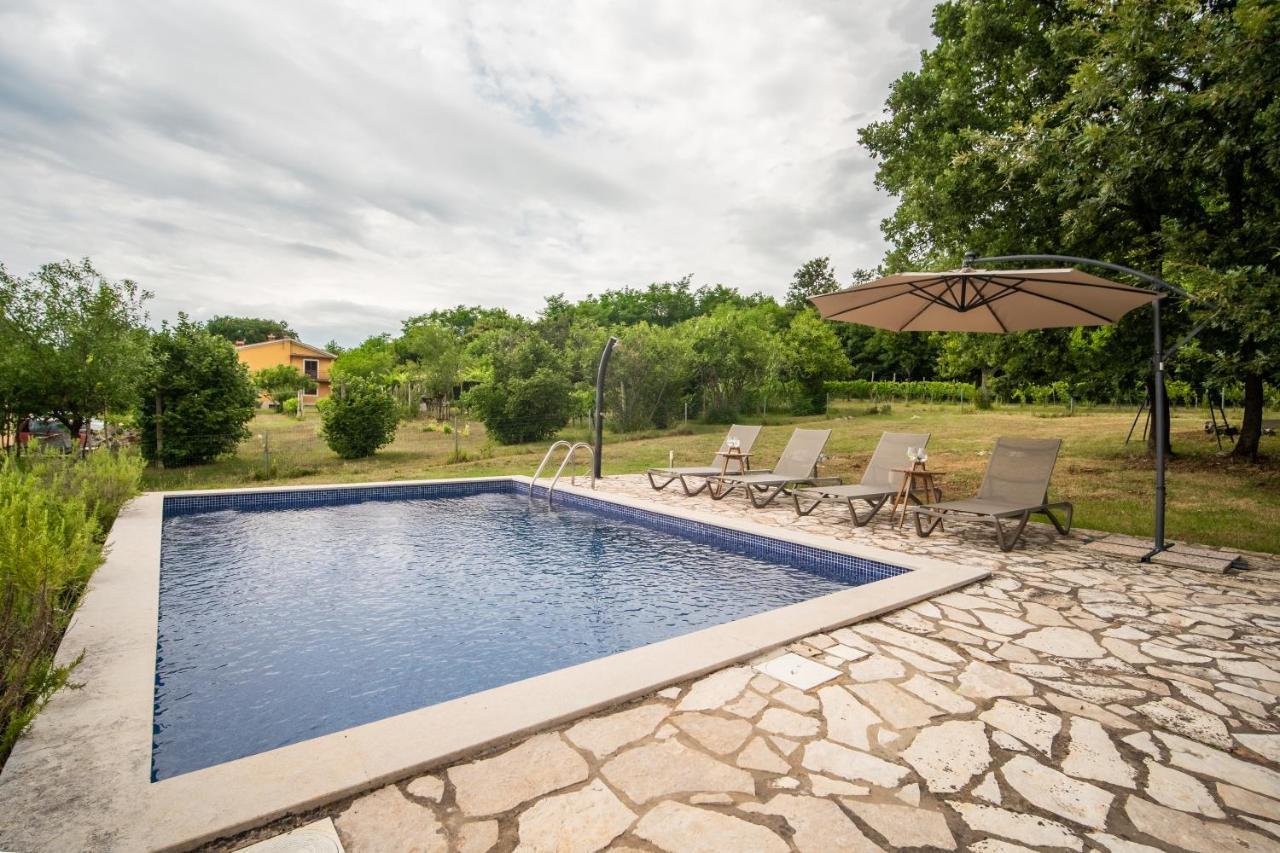 House Luce Villa Krapan Luaran gambar